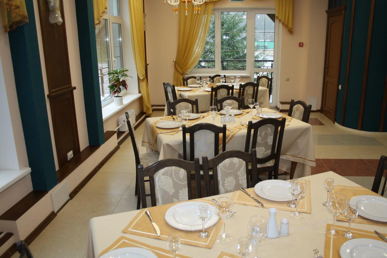 Belovezhskaya Pushcha Hotel Complex Zharkovshina المظهر الخارجي الصورة